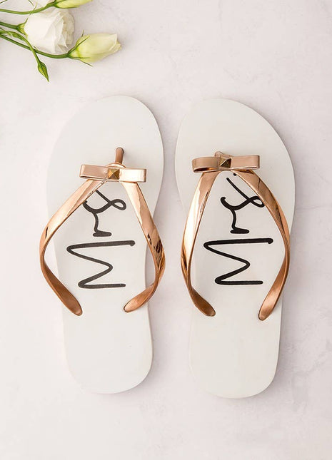 Women’s White & Rose Gold Flip-Flops With Bow - Mrs.
