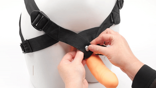 Everlaster-Stud Hollow Strap-On