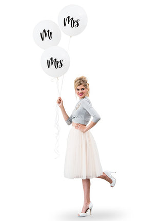 Large 17" White Round Wedding Balloons - Mrs - Set Of 3